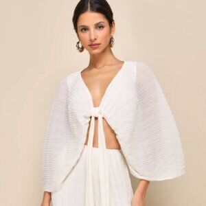 Lulu's Pristine Presence Ivory Plisse Tie-Front Dolman Sleeve Crop Top